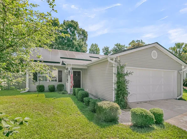 110 Creek Bend Dr, Summerville, SC 29485