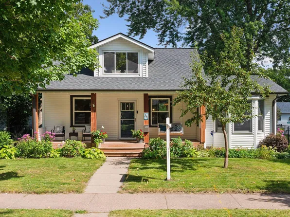 341 10th Ave N, Hopkins, MN 55343