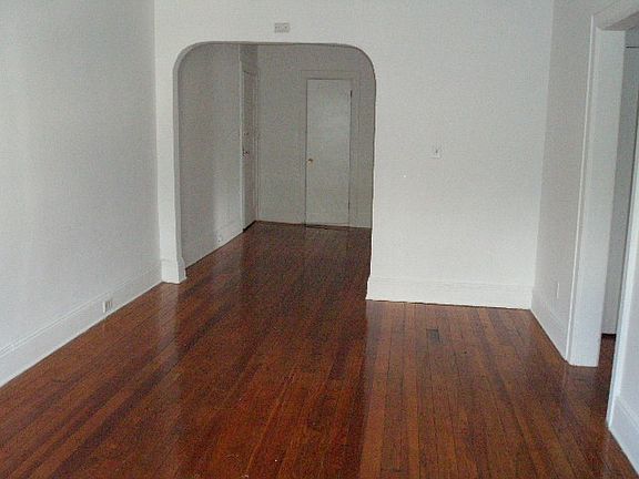2nd image of 146 Harrison Ave APT 2