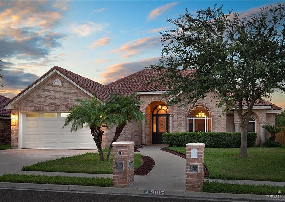 1st image of 3013 Iris Ave