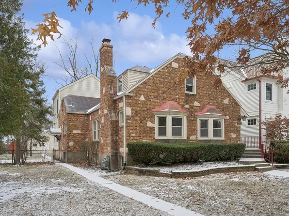 1209 Maple Ave, Wilmette, IL 60091