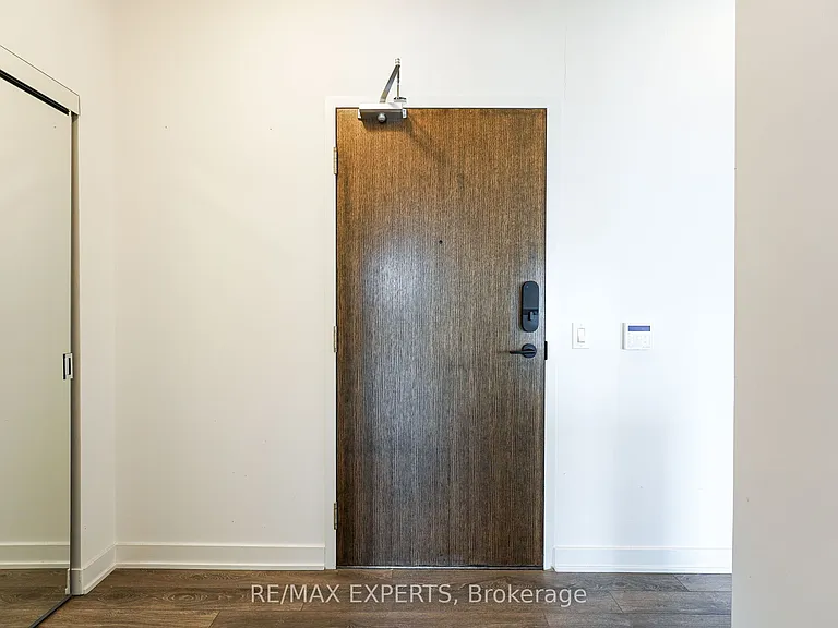 100 Eagle Rock Way #929 — Photo 4