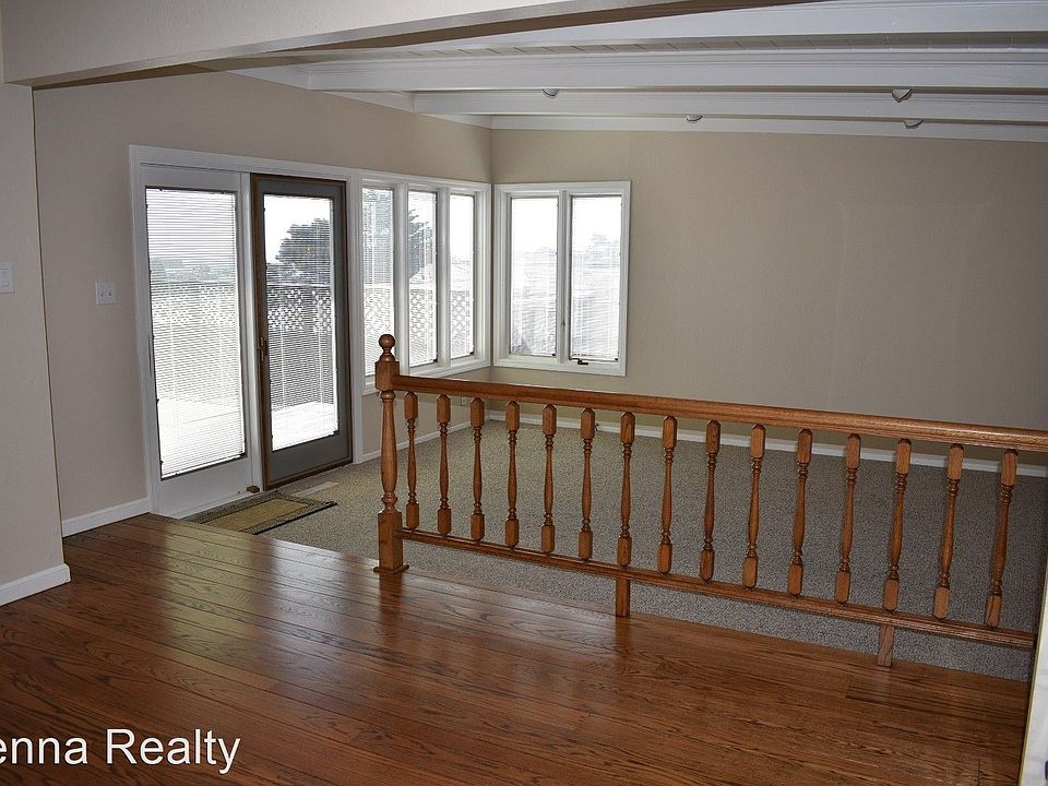 1st image of 455 Avalon Dr