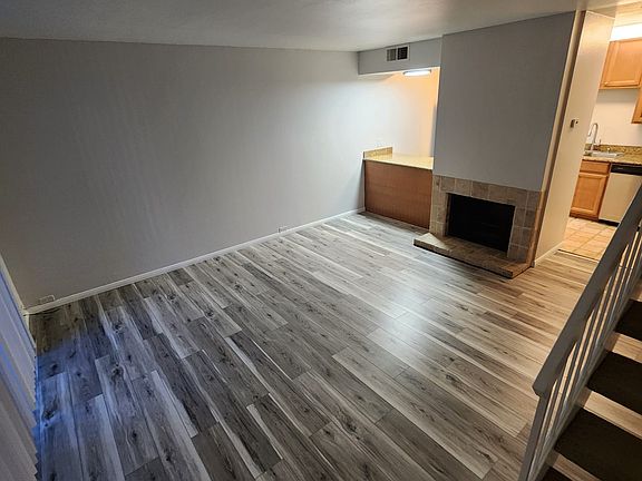 3rd image of 516 Woodside Oaks APT 2