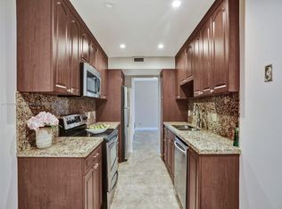 3800 Hillcrest Dr APT 315, Hollywood, FL 33021