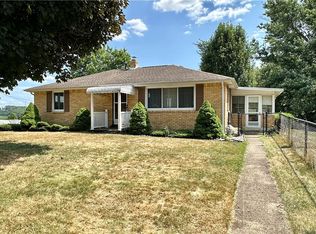 334 Circle Dr, Delmont, PA