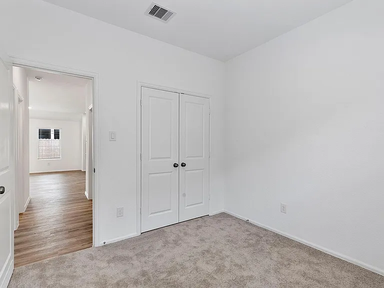 31546 Beacon Cove Trl — Photo 33