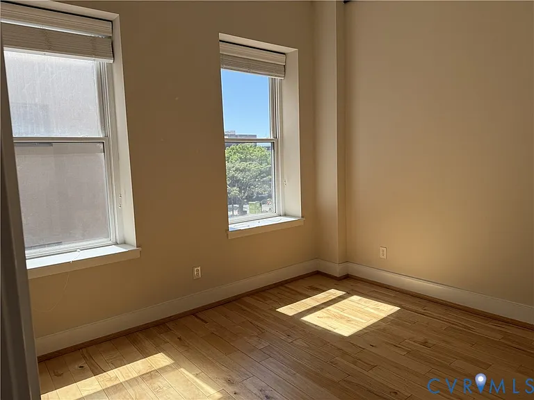 105 E Broad St #2B — Photo 29