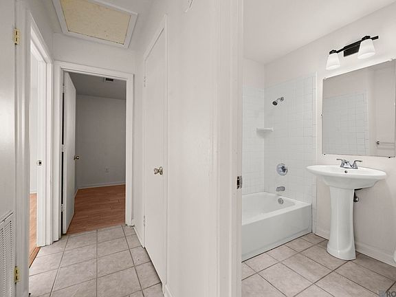 5th image of 4807 Tristian Ave