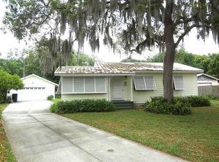 8205 N Lynn Ave, Tampa, FL 33604