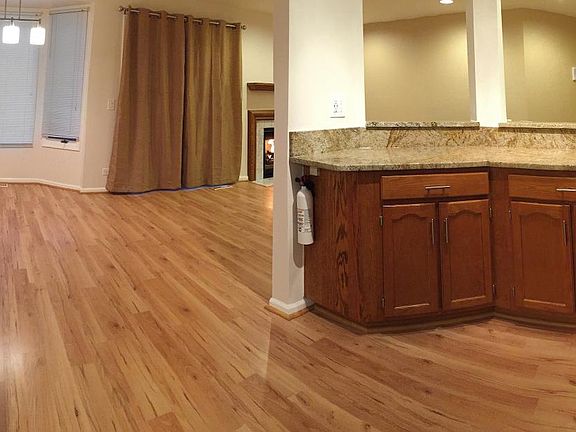 5th image of 1868 Fox Run Dr Unit B