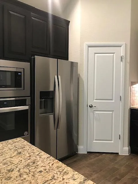 4 bed, 1806 sqft, $2,900 — Photo 3