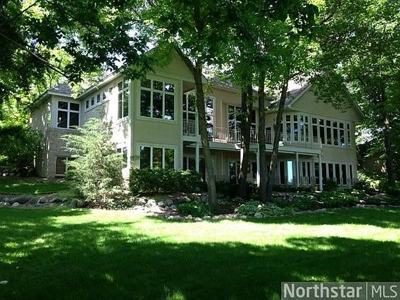 2nd image of 797 Stonebrooke Dr