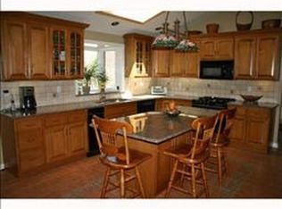 64 Church Rd, Airmont, NY 10952