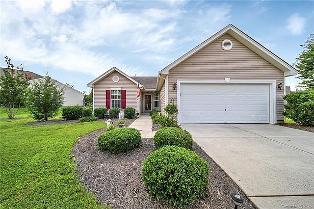 1st image of 8296 Chatsworth Dr