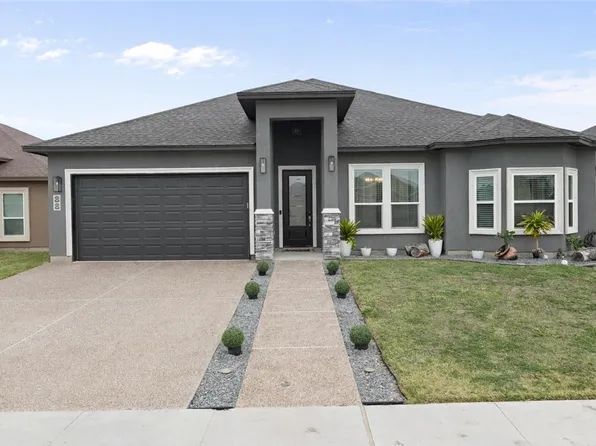 2630 Lannister Ln, Corpus Christi, TX 78415