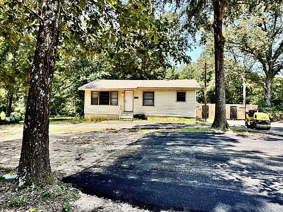 2nd image of 20246 County Road 2138