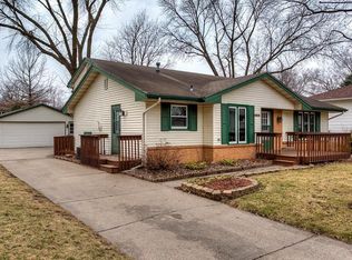 4500 70th Pl, Urbandale, IA 50322