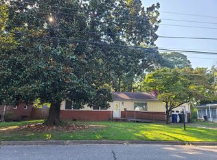 6 Mammoth Oak Rd, Newport News, VA 23606
