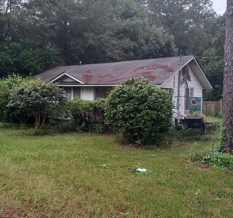 1st image of 1204 Pearl Ave N