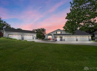 1443 Sylvan Shores Dr, South Vienna, OH 45369