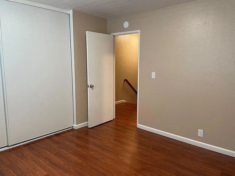 36875 Sycamore St — Photo 10