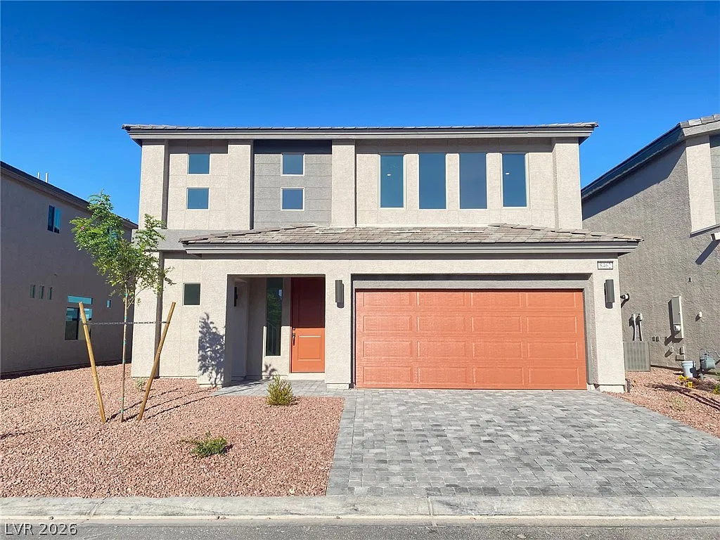 4 bed, 3.5 bath, 2988 sqft, $2,995 — Photo 1