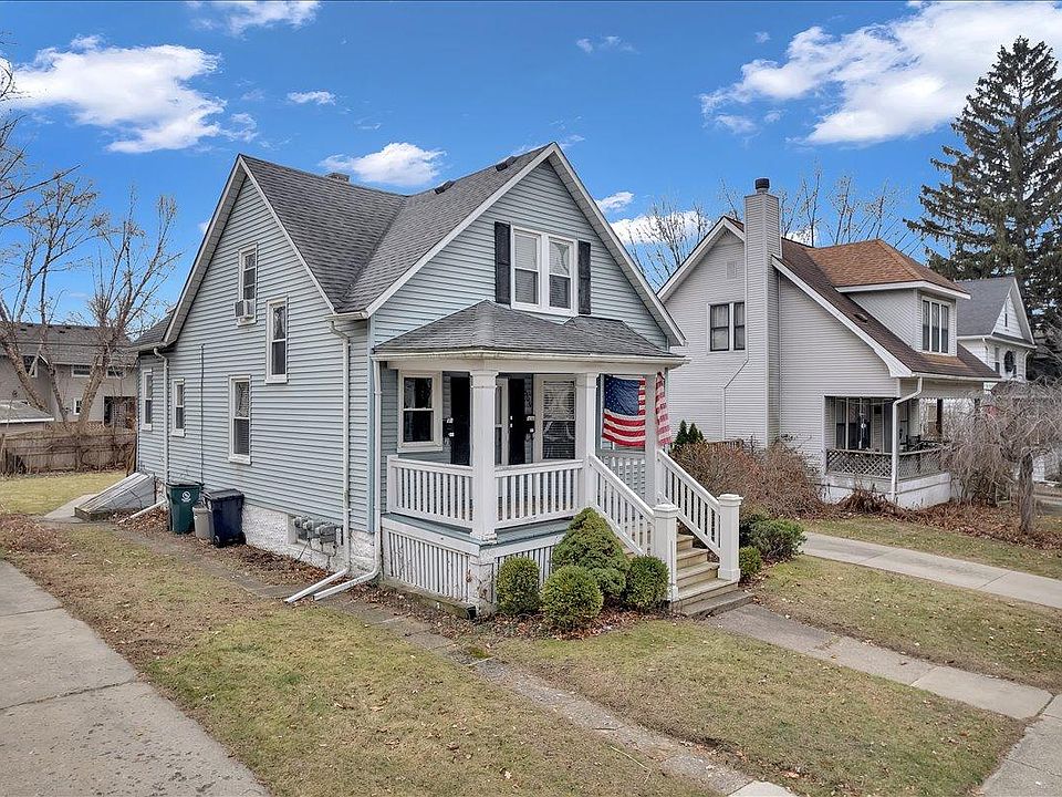1st image of 509 W Lincoln Ave