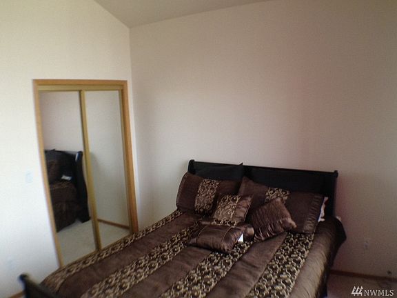 5th image of 227 E Pinyon Ct