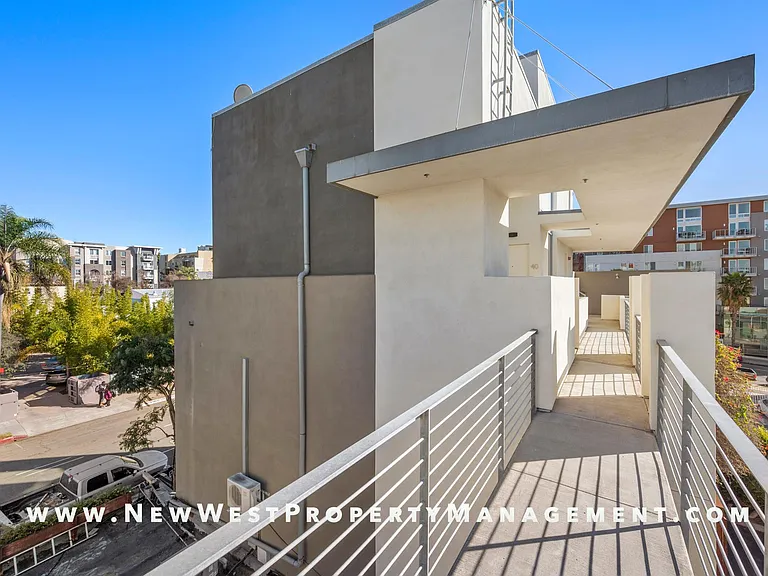 2064 Kettner Blvd #40 — Photo 4