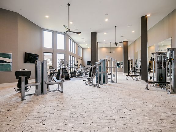 5th image of 5300 The Station Blvd #2304