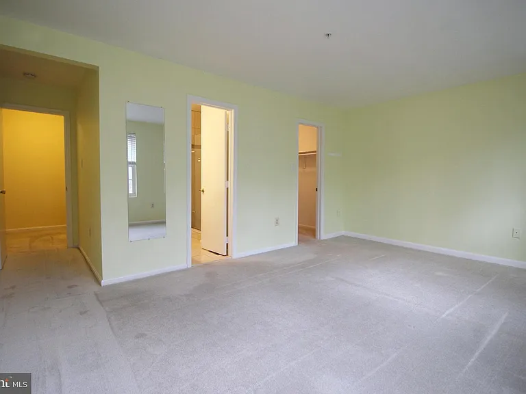 10148 Reprise Dr — Photo 13