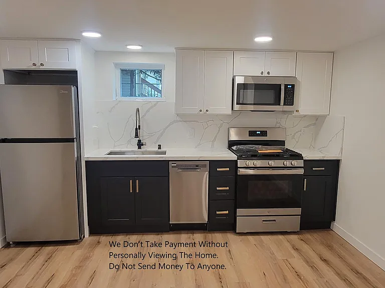 4209 S Hudson St #B — Photo 2