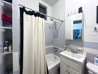 Rented by Denise Rosenblum, LREB