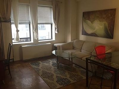 1st image of 150 W 51st St APT 1901