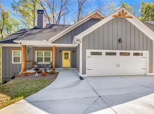 169 View St, Clarkesville, GA 30523