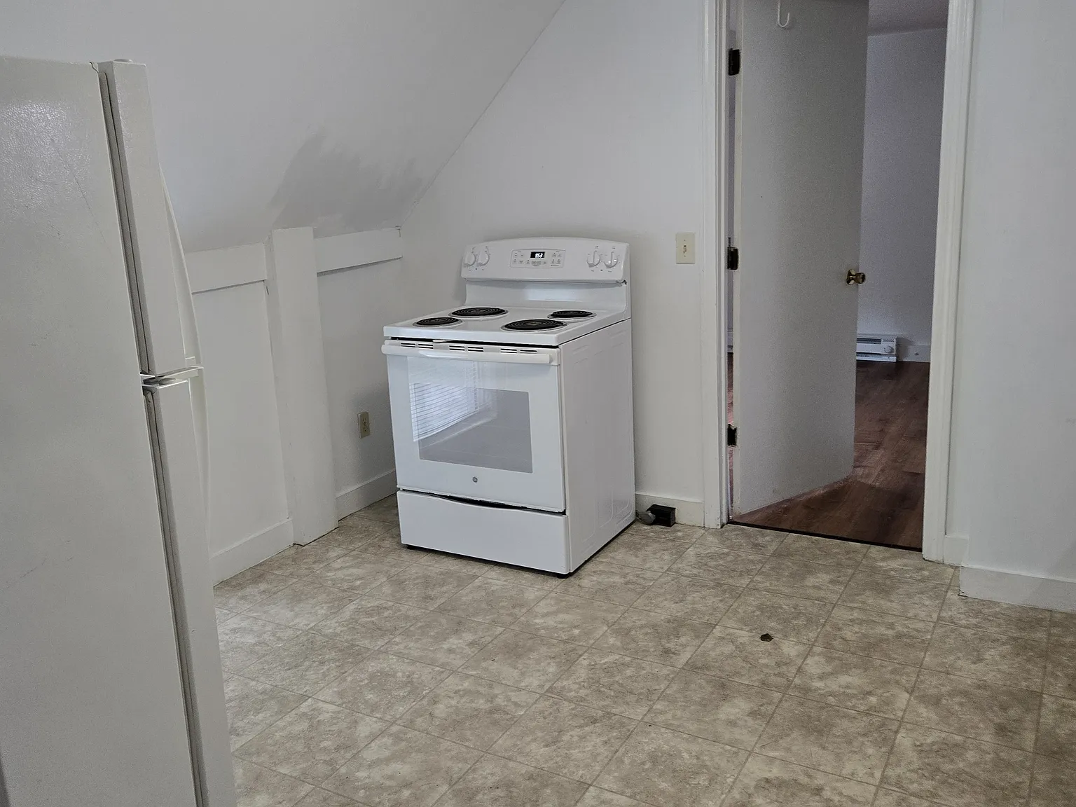 1 bed, 550 sqft, $1,185 — Photo 4
