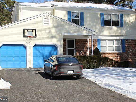 3rd image of 435 Frank Applegate Rd