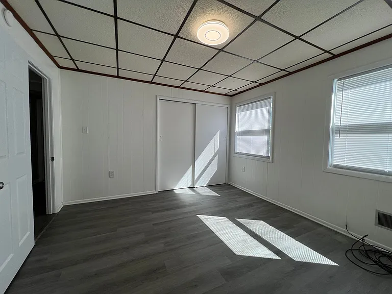 248 W 9th Ave — Photo 13