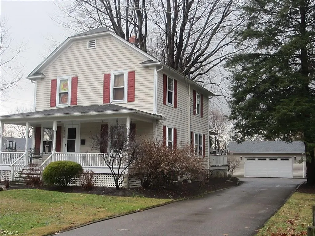 7358 Hart St photo 1