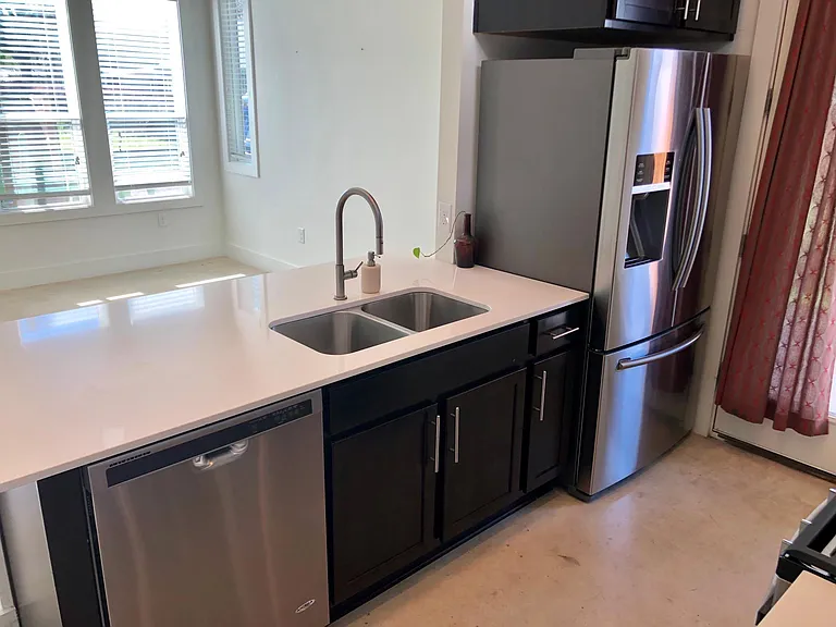 1409 Canterbury St #B — Photo 12