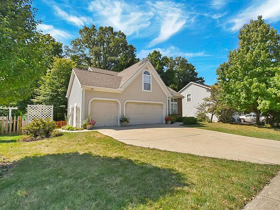 5th image of 212 Kingsmeadow Ln