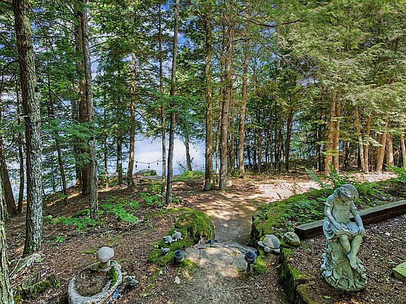 5th image of 109 Spring Valley Road
