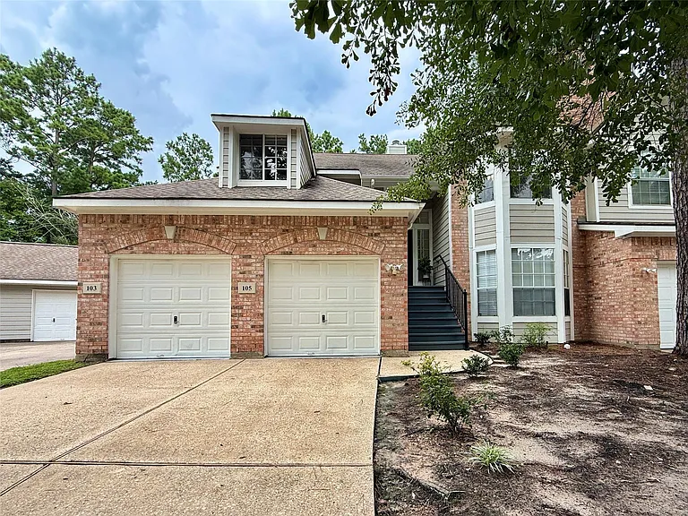 105 S Spiral Vine Cir — Photo 2
