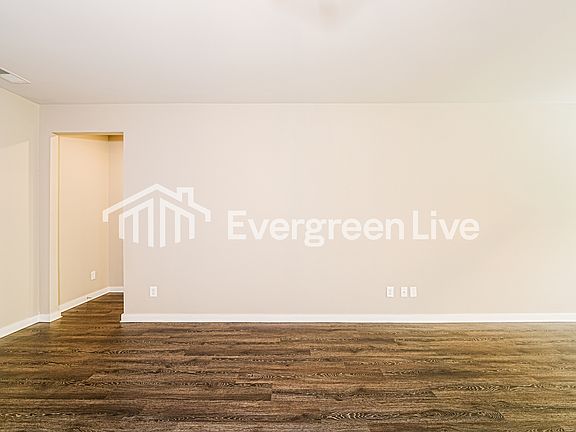 3rd image of 119 Wolf Ln