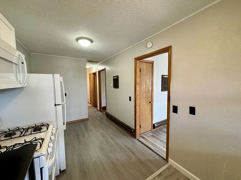 420 Jackson St #B — Photo 6