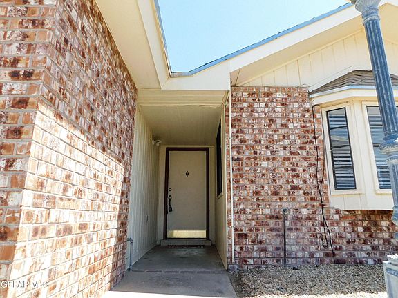 5th image of 12242 El Greco Cir