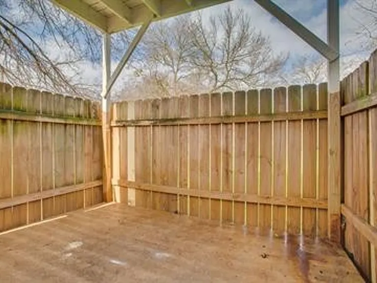2310 Rachael Court — Photo 38