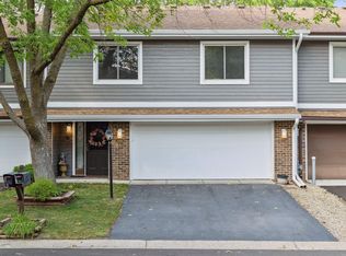 9304 Nesbitt Rd, Bloomington, MN 55437