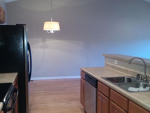 eat in kitchen